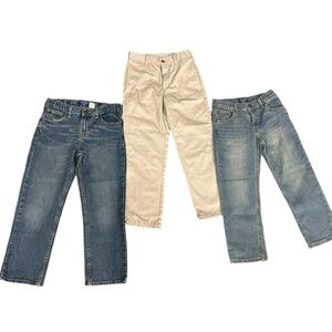 2 Jean, 1 Kahki bundle- the two jeans are both Arizona Jeans, khakis are George